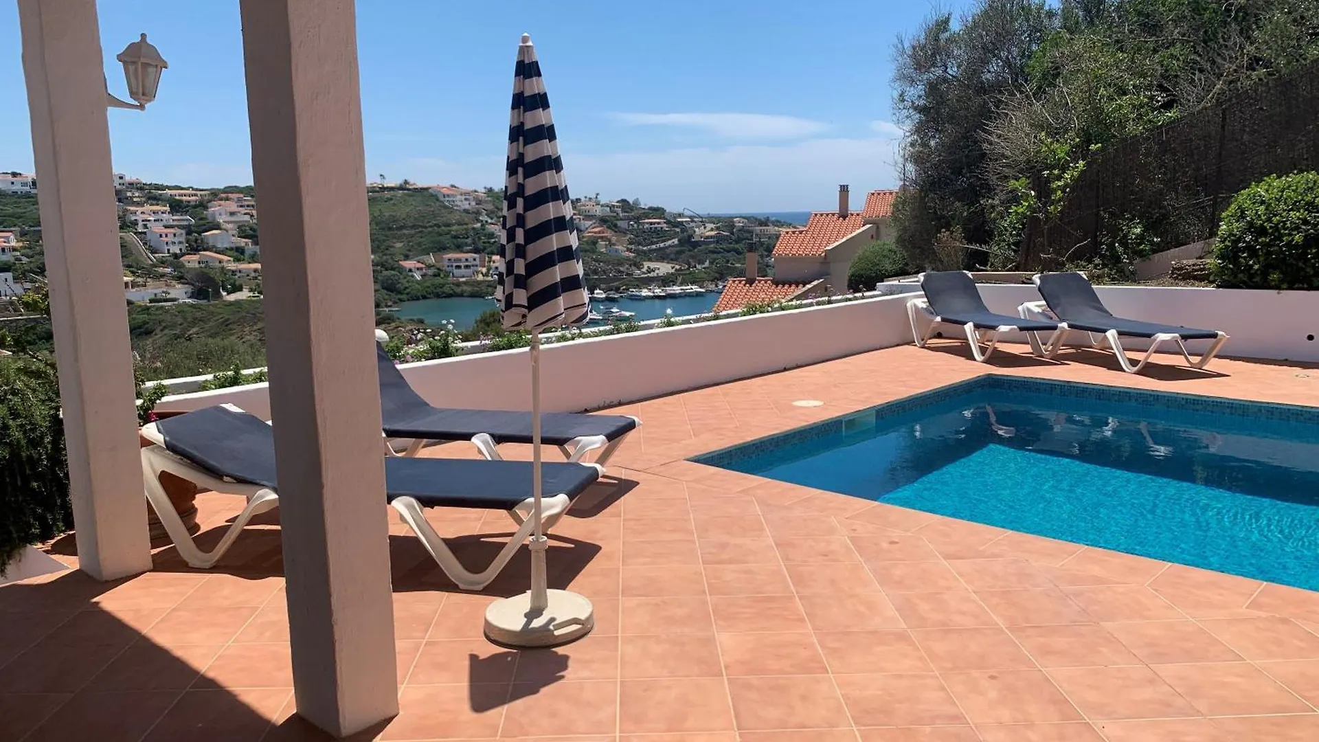 Holiday home Villa Kingfisher Cala Llonga